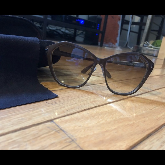 Tom Ford sunglasses - Picture 2 of 2